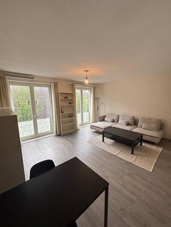 Medium property photo - Van Kinsbergenstraat, 1057 PT Amsterdam